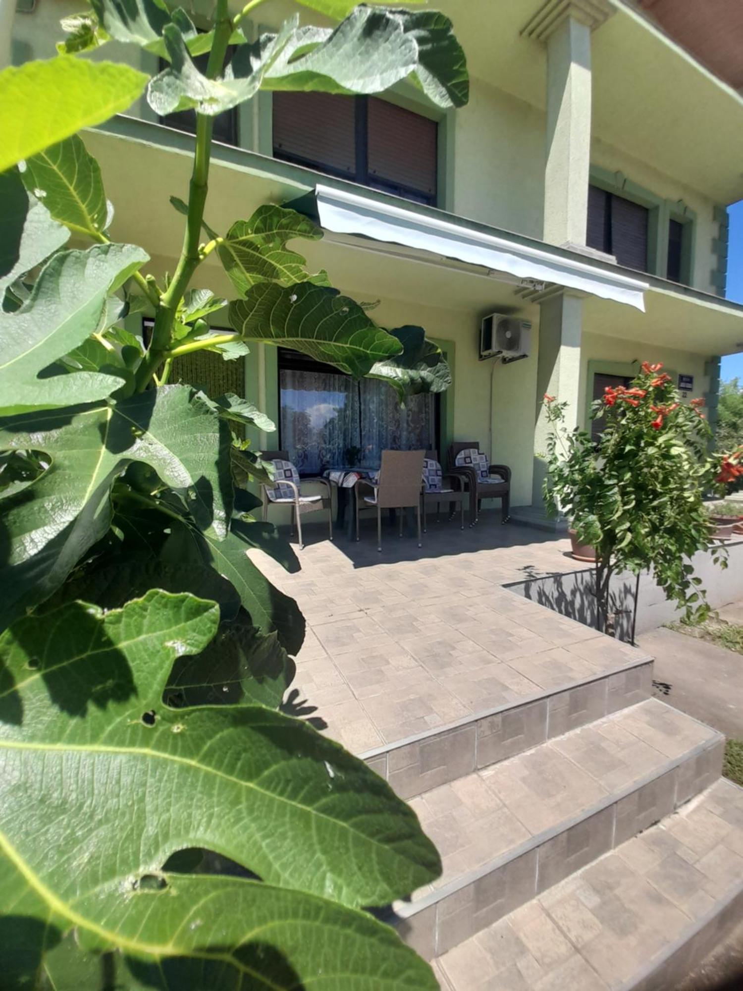 Apartment Kolonija Slavonski Brod Eksteriør bilde